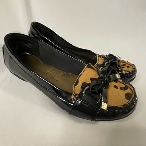Anne Klein Black Patent Leather & Leopard Loafer Flats Women’s Size 6.5